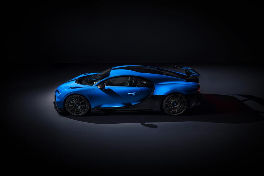 Bugatti Chiron Pur Sport 2020 года  (фото 8 из 44)